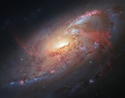 Messier 106.jpg